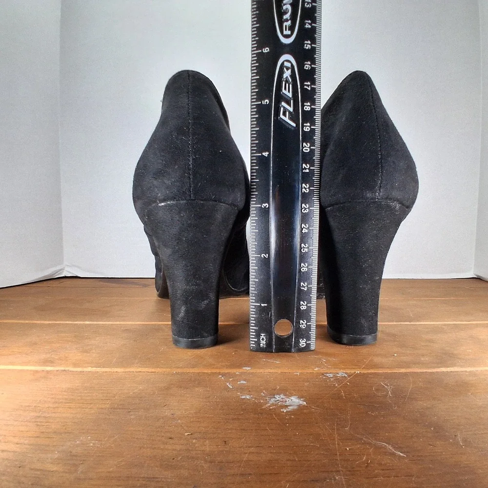 Aerosoles Heelrest Pumps 8.5 Black Caged Cutout Suede Block Heel Professional